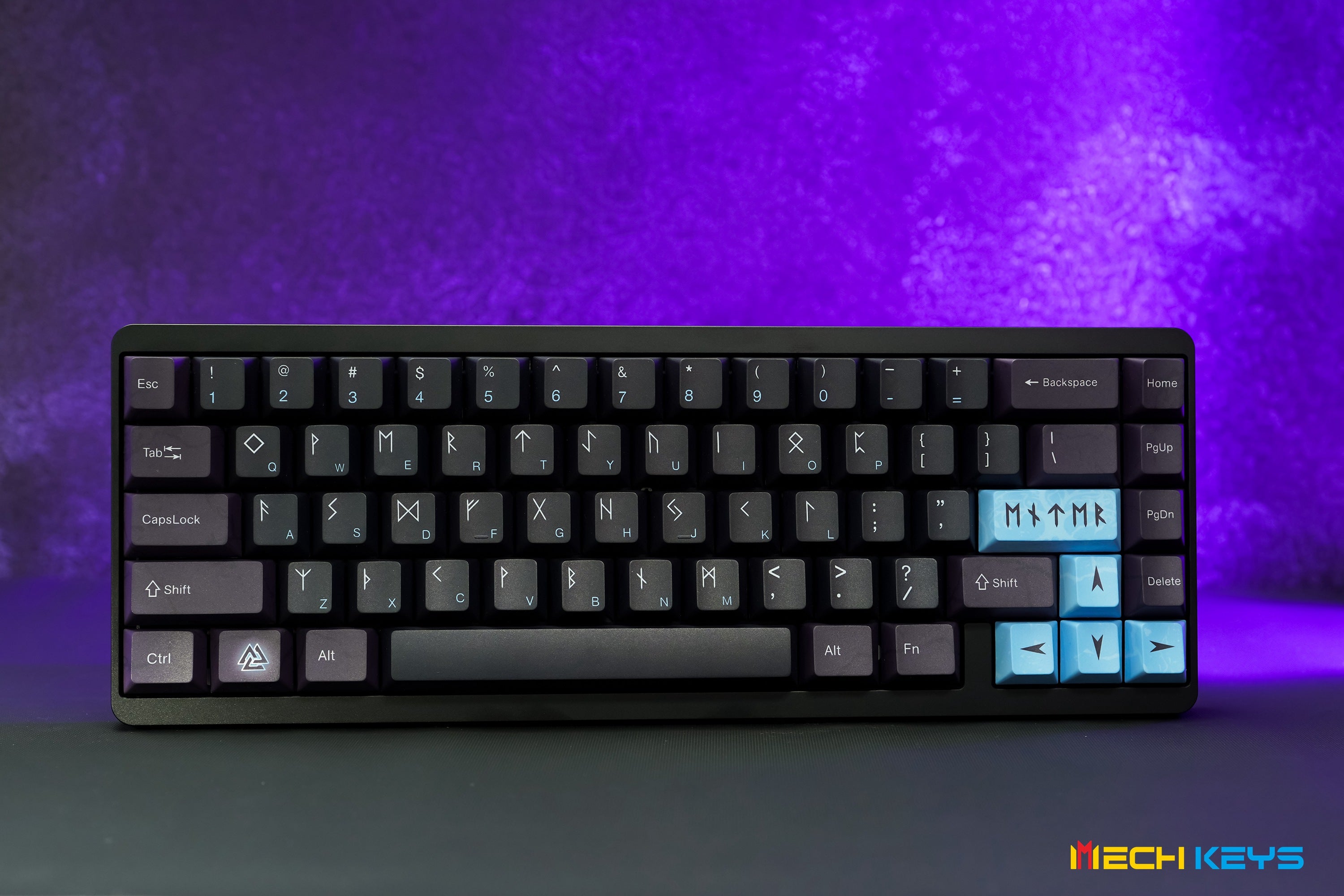 Varmilo がコンパクトな 65% 磁性アルミ合金ゲーミングキーボード