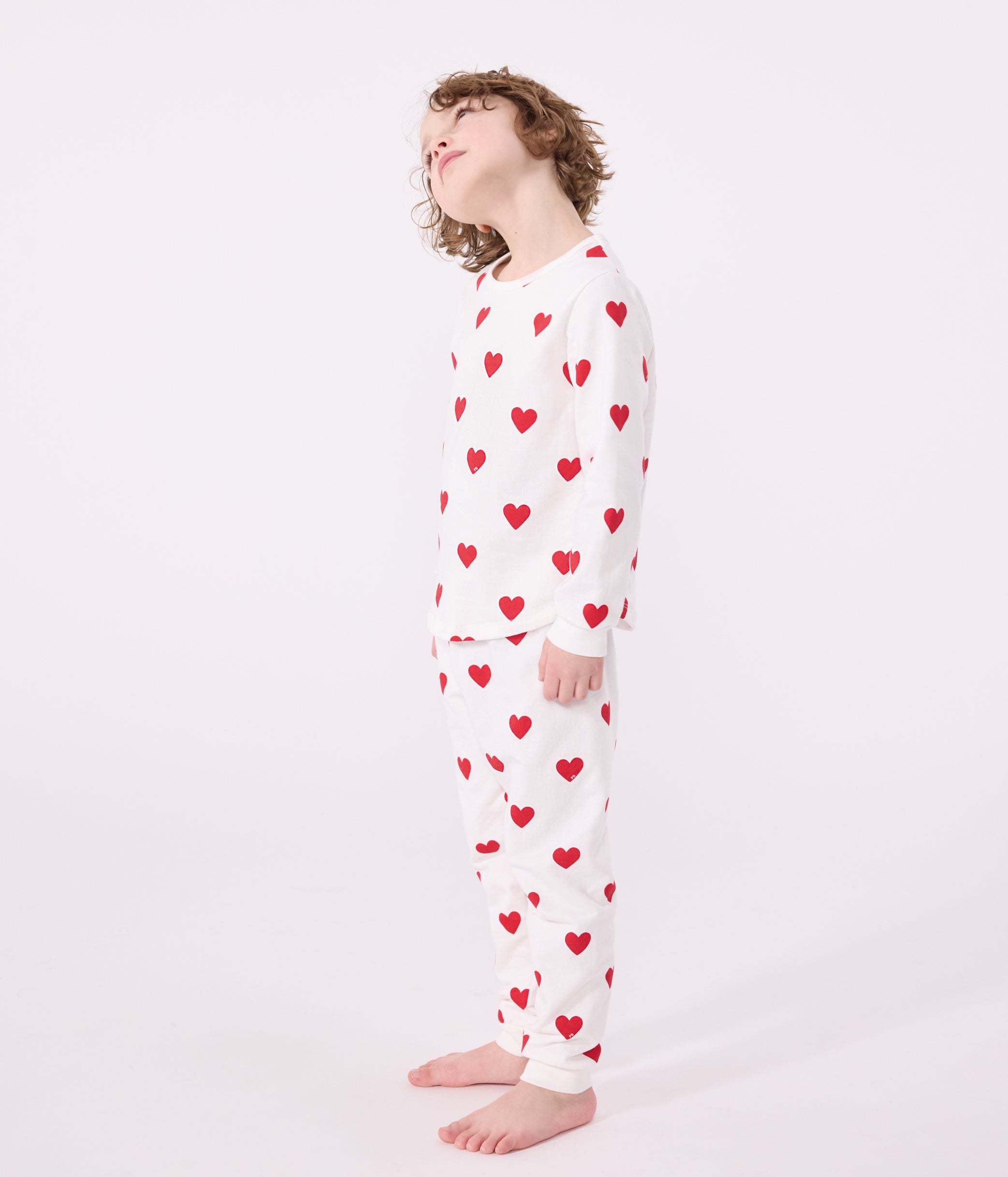 ハートプリント長袖パジャマ | ベビー服・子供服通販のPETTIT BATEAU