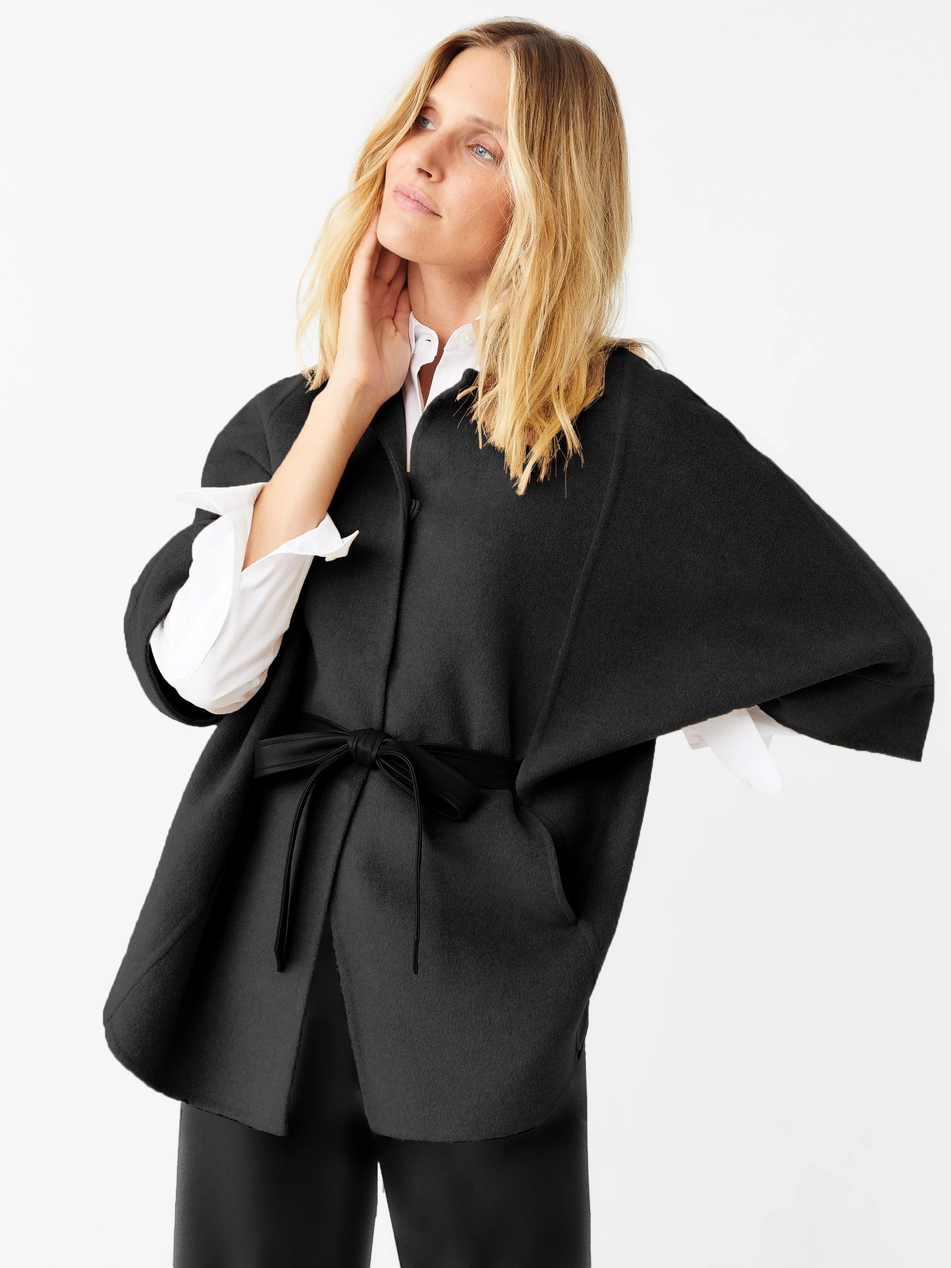 Black Terin Wool Poncho | Women's Ponchos & Wraps | J.McLaughlin