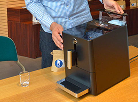 岩瀬 由和 JURA 家庭用全自動コーヒーマシン【ENA Micro1】