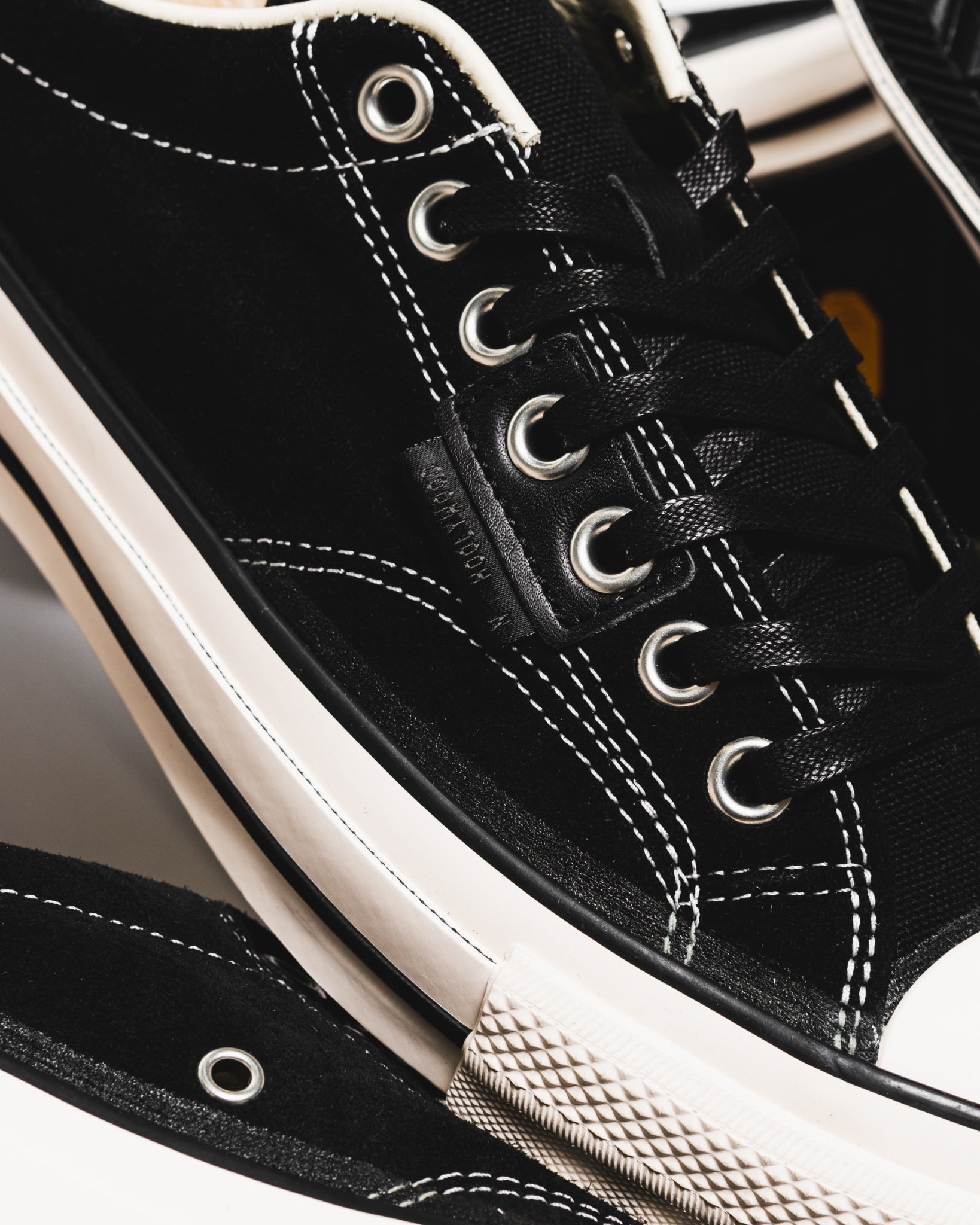 N.HOOLYWOOD × CONVERSE ADDICT - CHUCK TAYLOR SUEDE NH OX