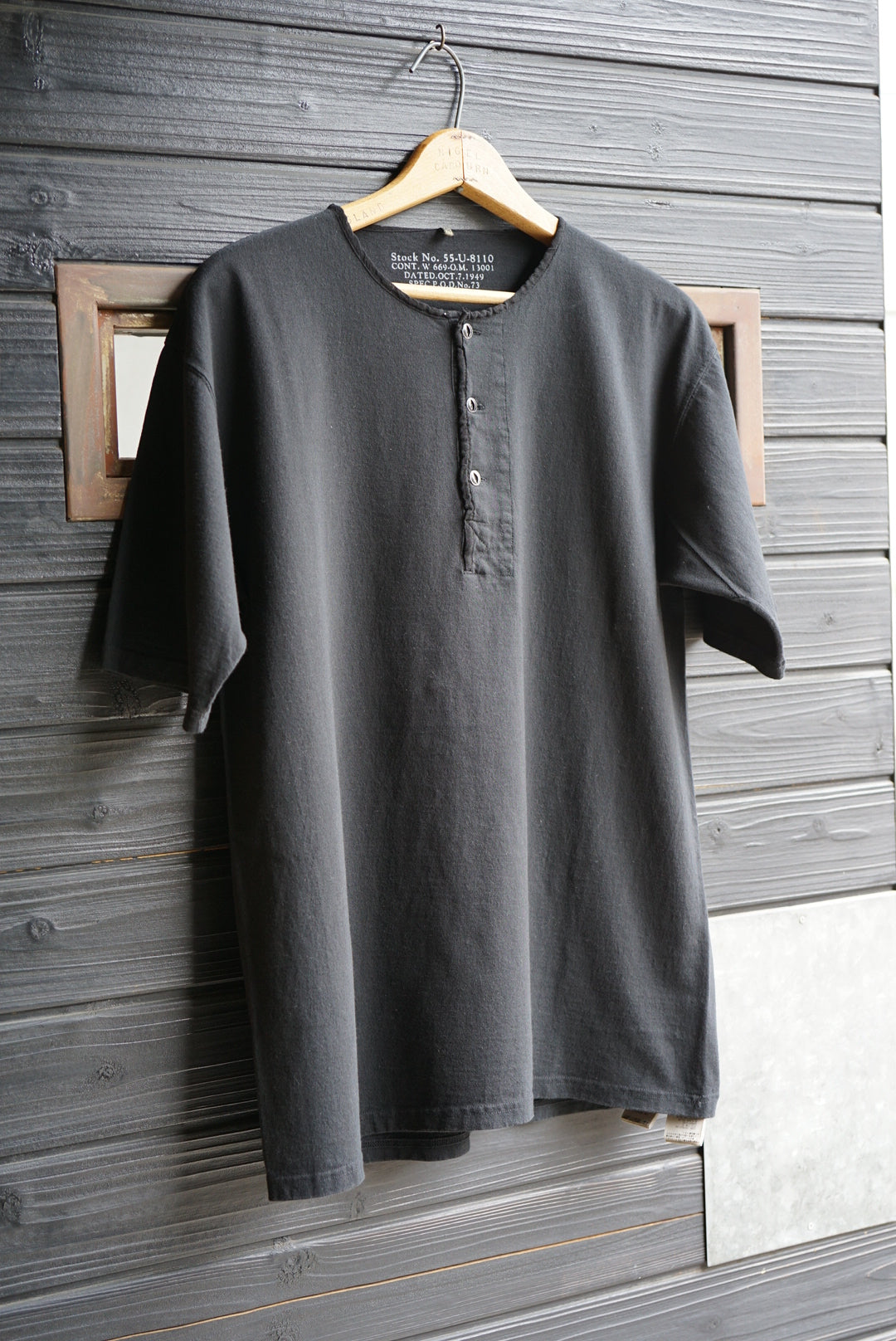 売り切れ必至のアイテム》50's HENLEY NECK SHIRT – ナイジェル