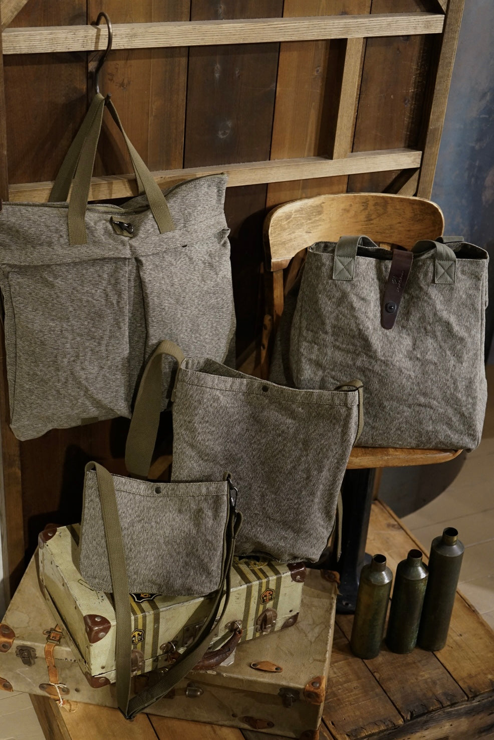 やっぱりスイス軍のバッグが良い》SWISS ARMY FABRIC – ナイジェル