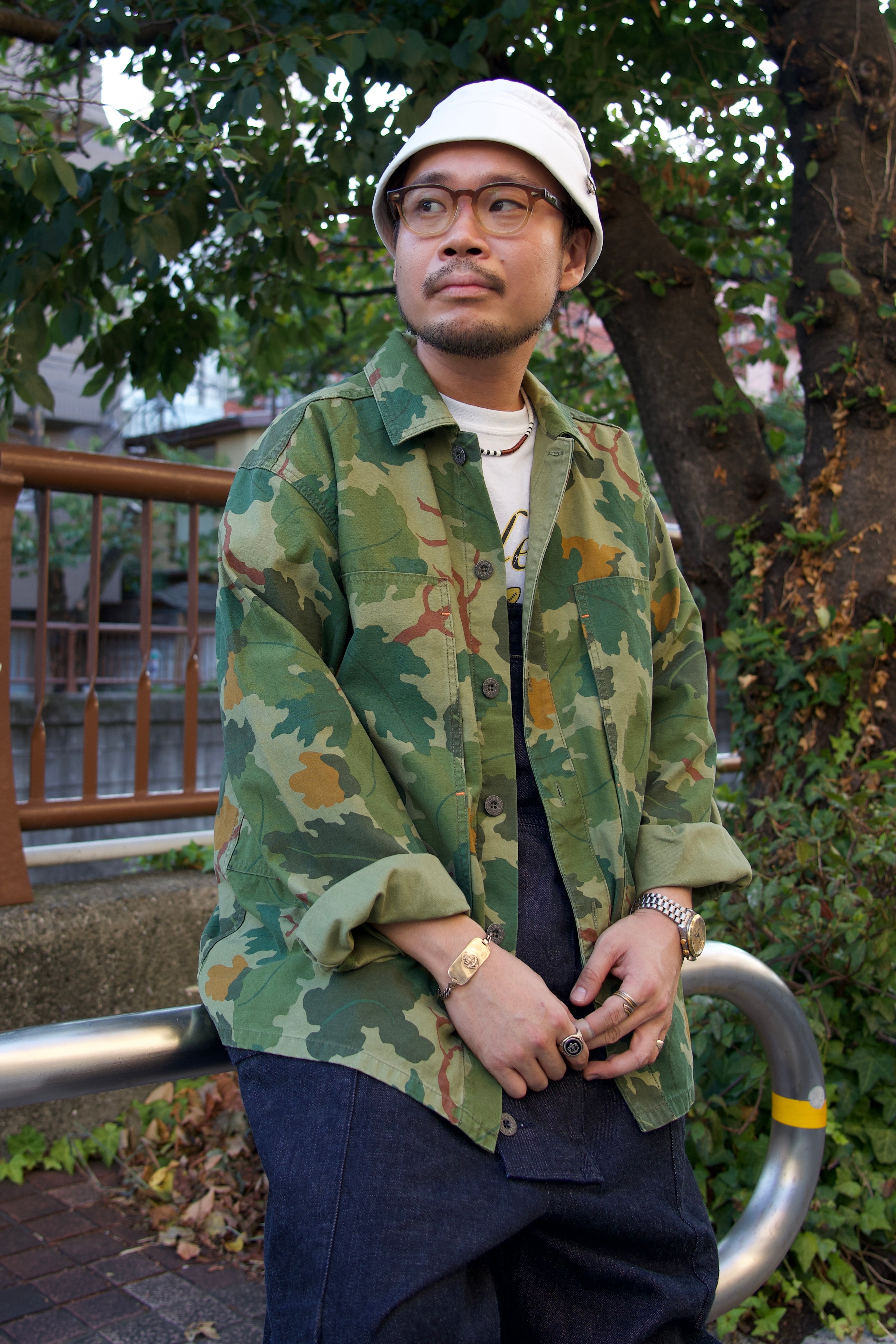 世に再注目されているカモ柄》UTILITY OVERSHIRT – ナイジェル