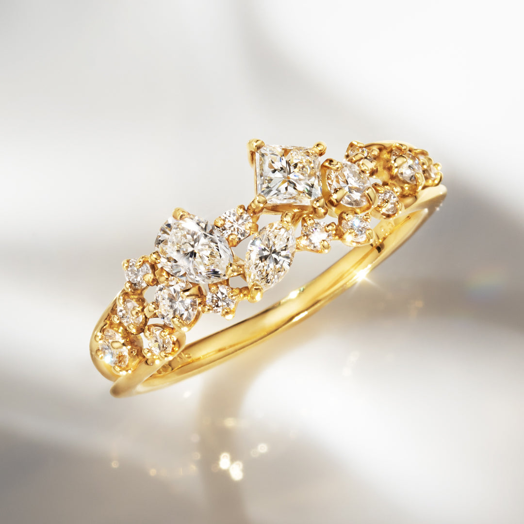 ビズー公式】ダイヤモンド SIクラスアップ ファンシーカット K10 K18