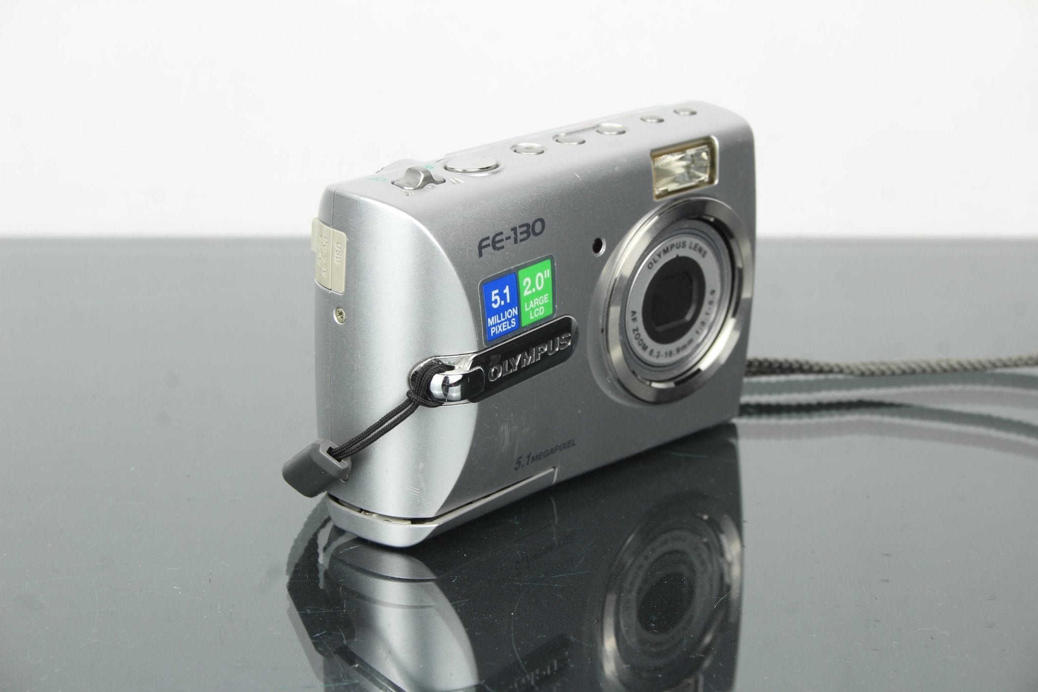 Rediscovering the Olympus FE-130: A Retro Digital Gem – Dutch|Thrift