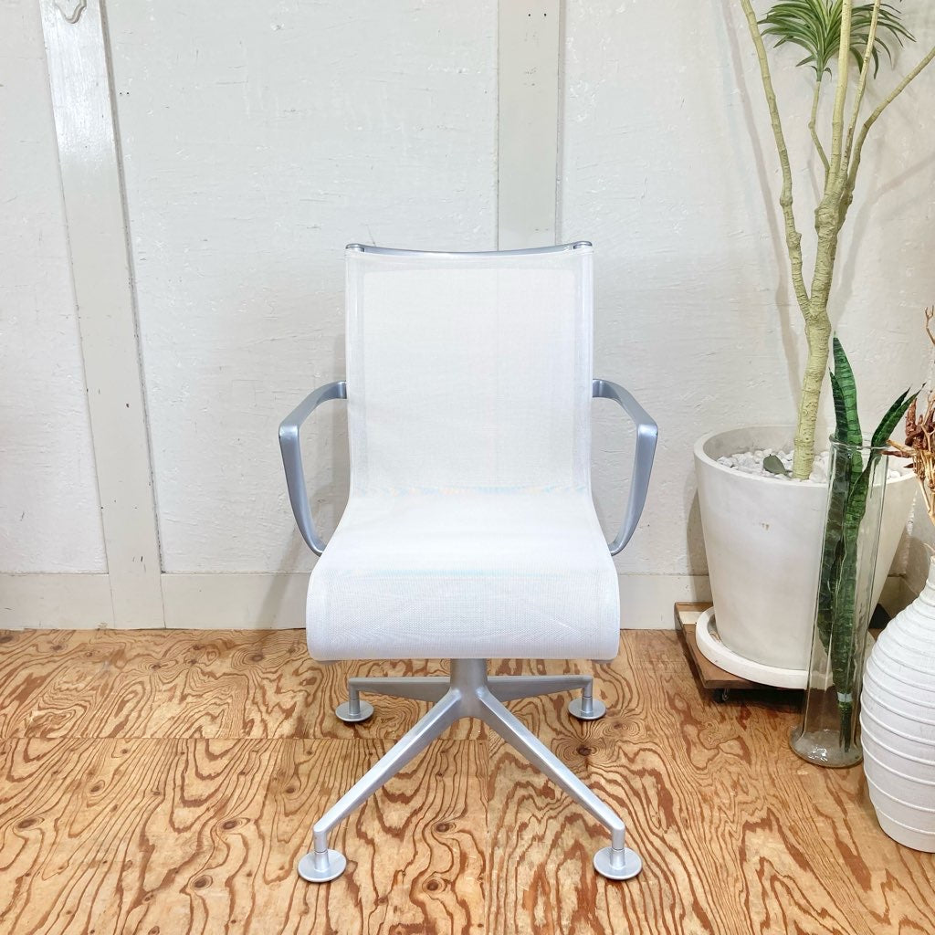 カッシーナイクスシー アリアス / Alias ミーティングフレーム