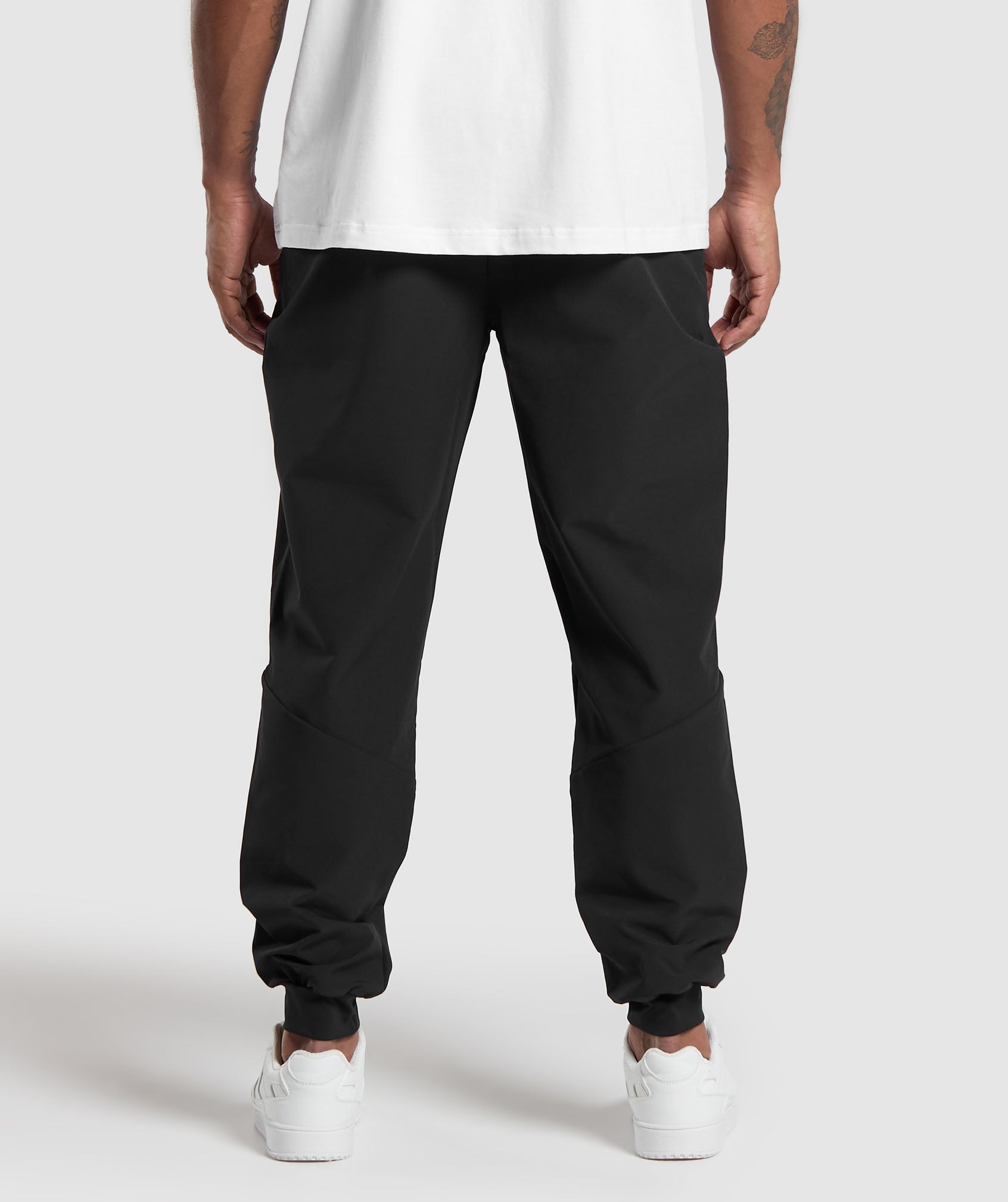 Gymshark Ease Woven Joggers - Black | Gymshark