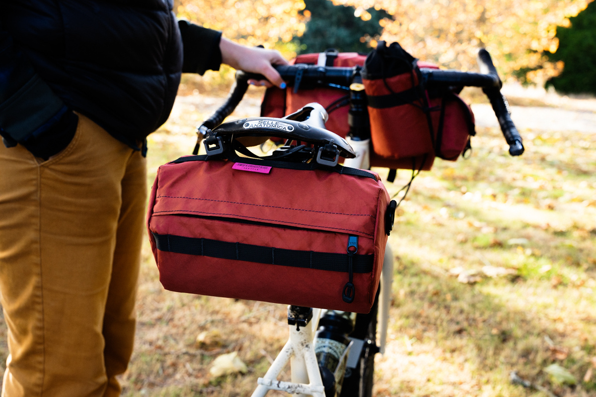 Swift Bandito Handlebar and Saddle Bag - C&L Cycles