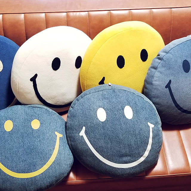 ニコちゃん スマイルクッションのおすすめ商品とおしゃれな実例