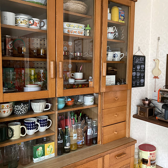 レトロ食器棚のおすすめ商品とおしゃれな実例 ｜ RoomClip（ルーム