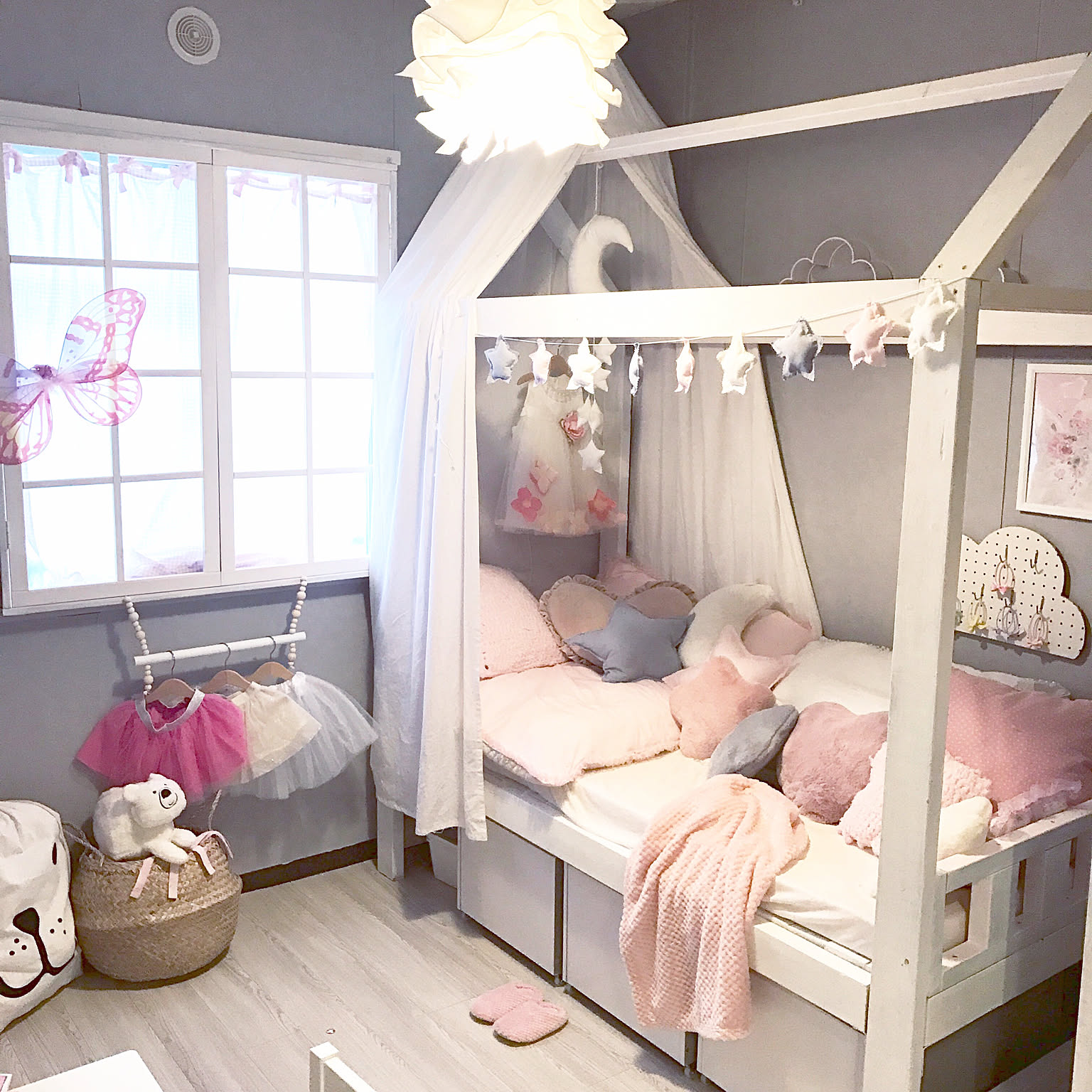 子供部屋 メルヘンのおしゃれなインテリアコーディネート・レイアウト