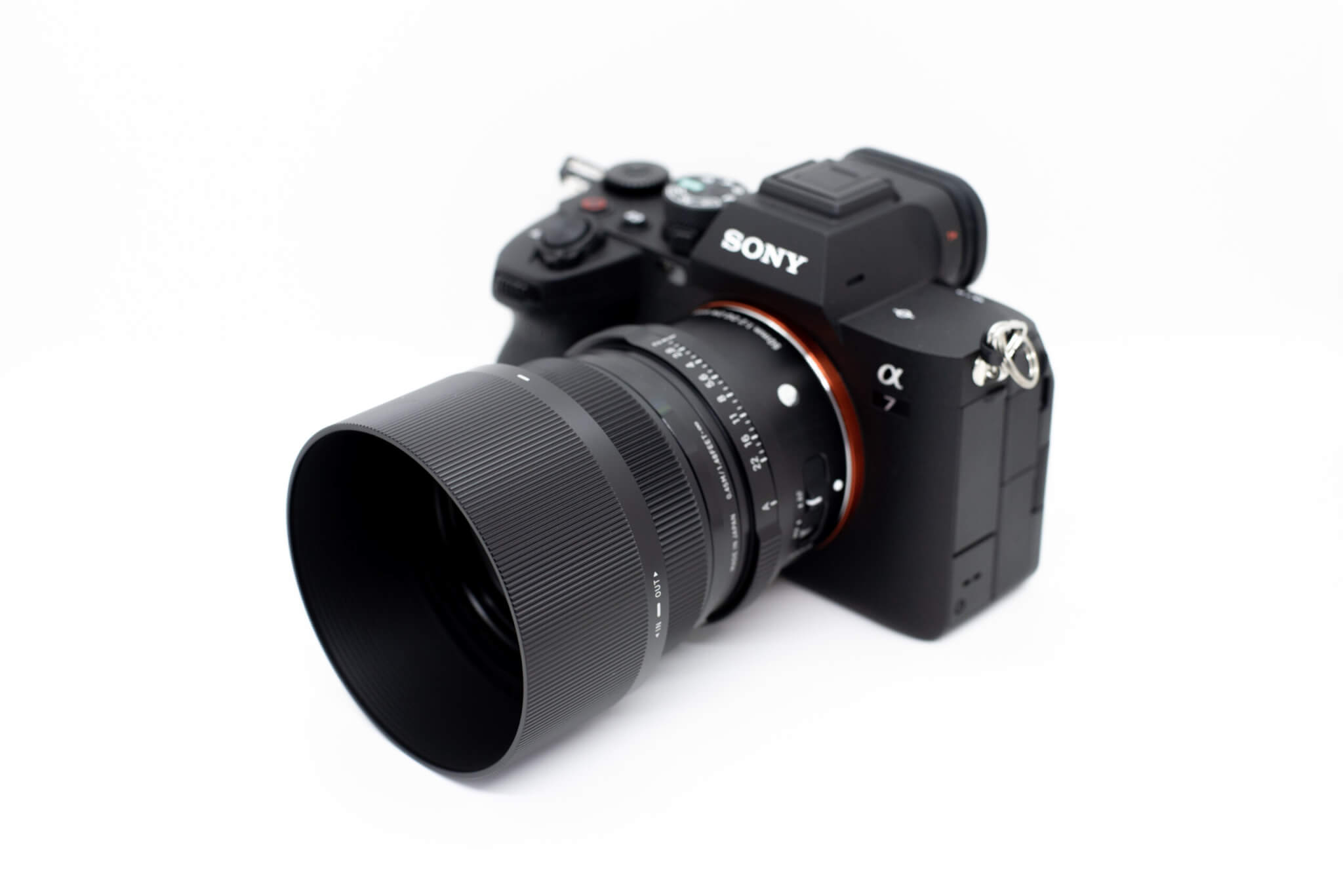 SIGMA 50mm F2 DG DN Contemporary実写レビュー。普段の相棒にしたく