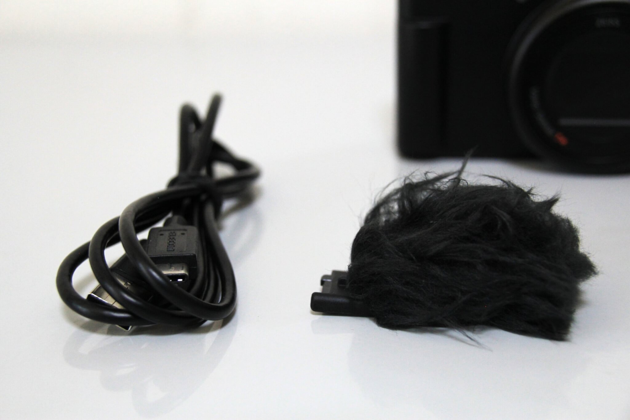 SONY VLOGCAM ZV-1 M2実写レビュー。VLOG自撮り撮影をより簡単に