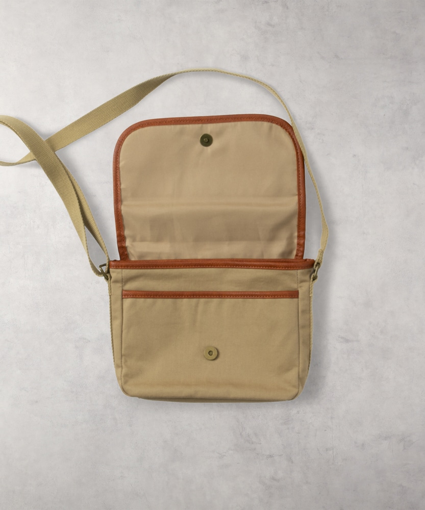 シンセティックレザーショルダーバッグ(ONE SIZE ベージュ