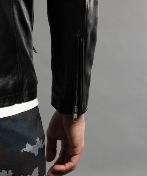 HARE（ハレ）の「ノーカラーレザーライダース（）」 - WEAR