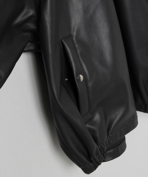 JEANASIS（ジーナシス）の「シンセティックレザーBIGフーディ【YOGA