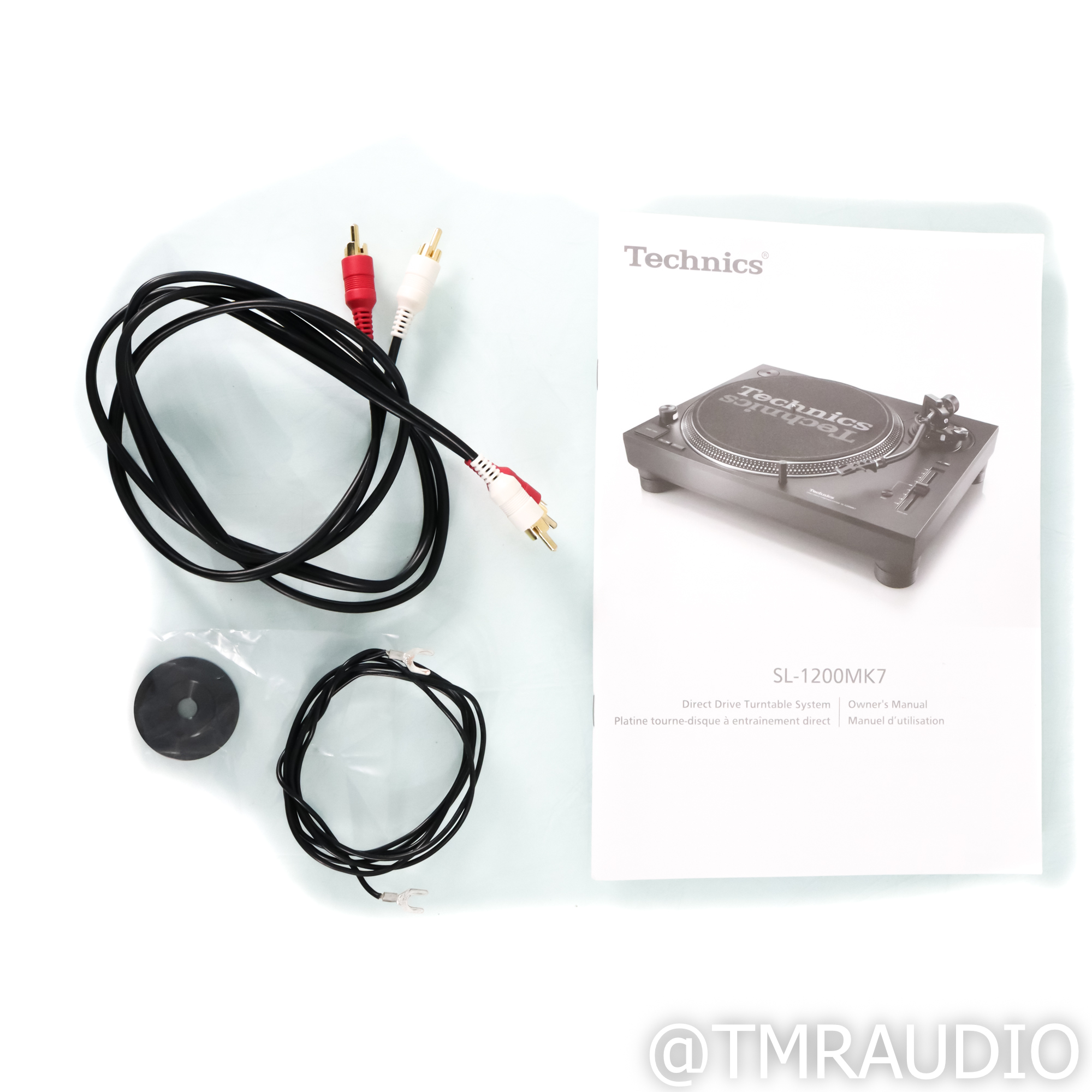 Technics SL-1200 MK7 Direct Drive Turntable with Ortofon 2M Blue