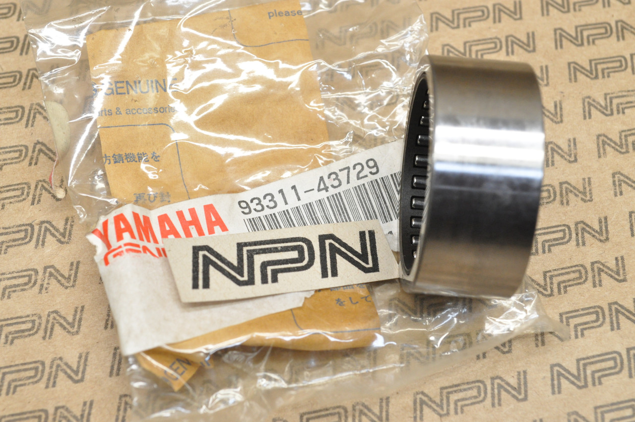 NOS Yamaha VMX12 XJ700 XV1100 XV535 XV700 XV750 XVZ13 Bearing