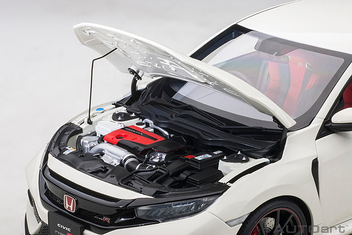 Honda Civic Type R 1/18 Model Car by AUTOart | LIVECARMODEL