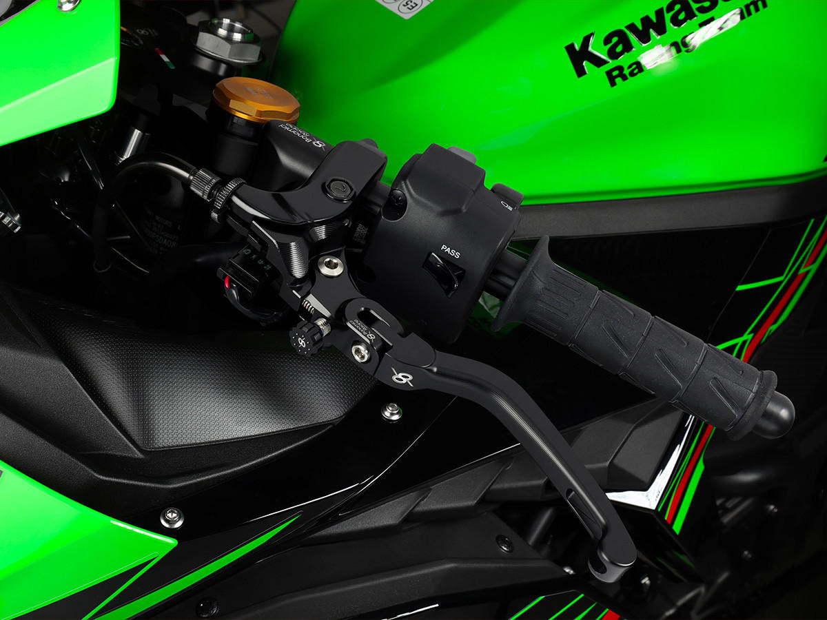 Bonamici Kawasaki ZX-4RR Folding Levers (Black/Green): MOTO-D Racing