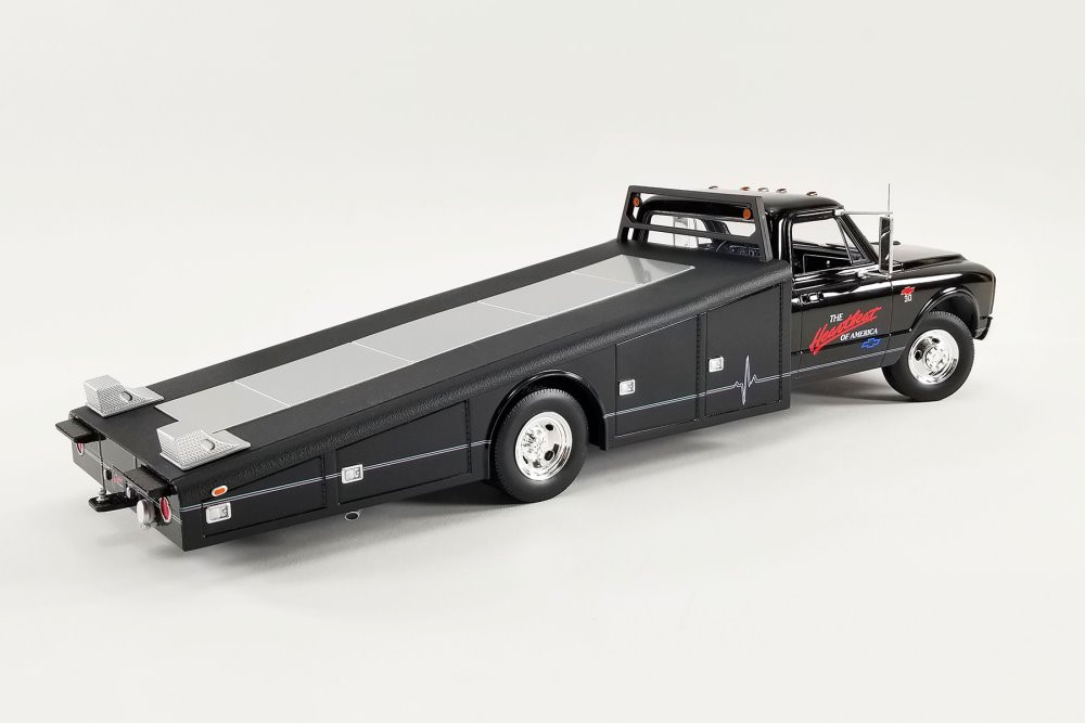 1967 Chevy C30 Ramp Truck, Black - Acme A1801708 - 1/18 scale