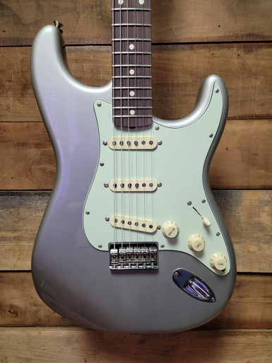 Fender Robert Cray Signature Stratocaster - Inca Silver w/ Gig Bag