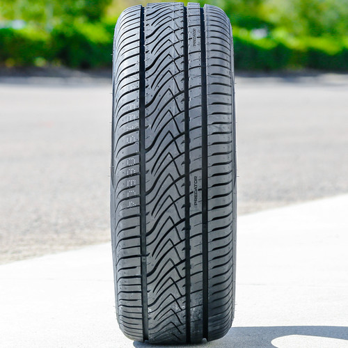 Predator Comptrax PR1 A/S 205/55R16 ZR 91W