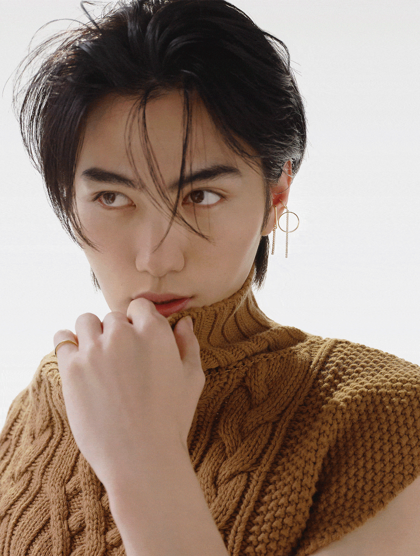 Shuzo Ohira × AHKAH ホリデーシーズンを彩るアーカーのルミナスな