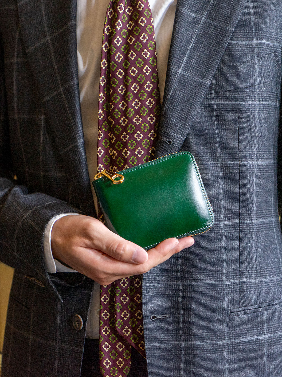 アニリンコードバン RFスモールウォレット（ラウンドファスナー二