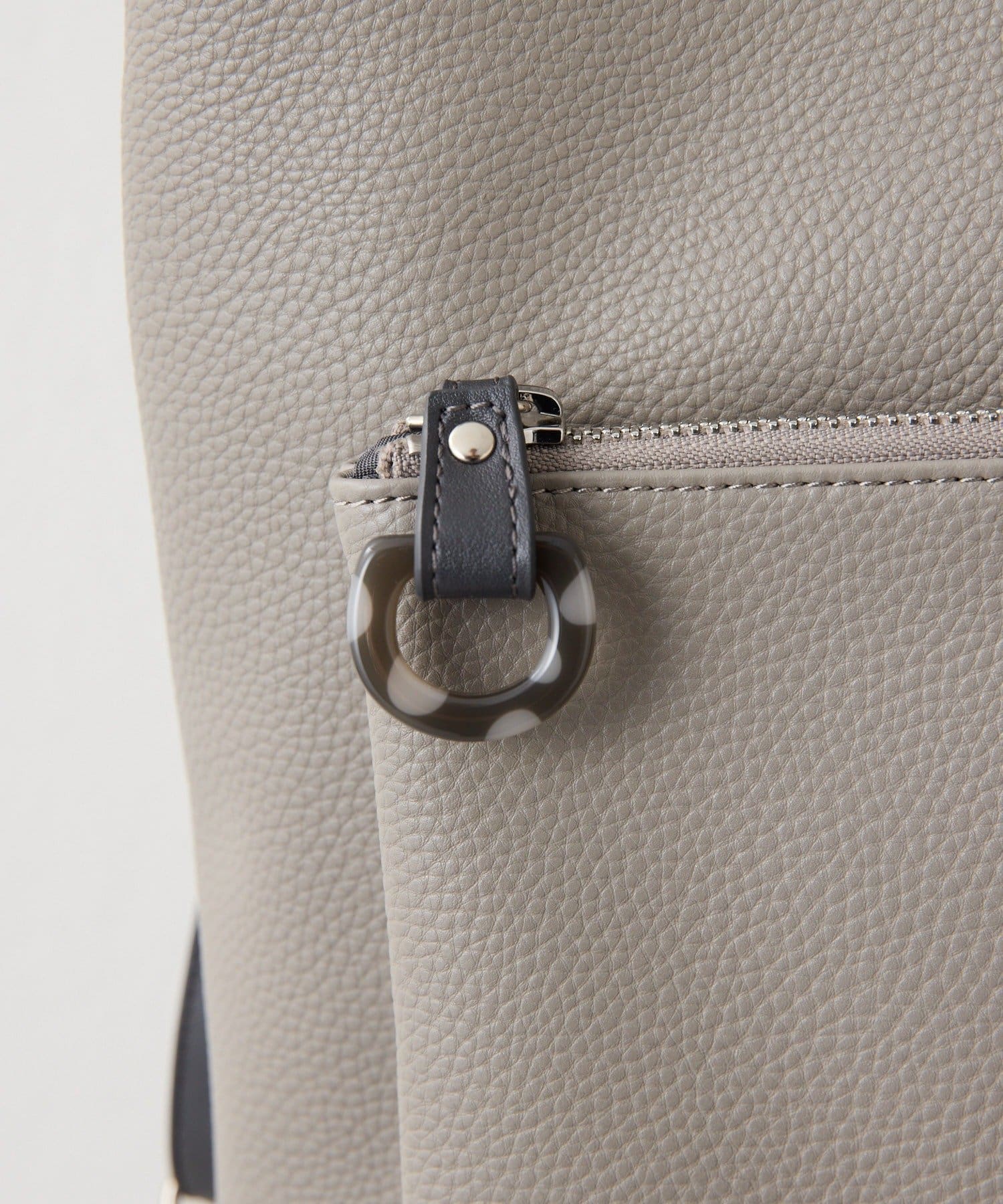 累計販売2万個突破/ショルダーバッグとしても使える/A4サイズ対応