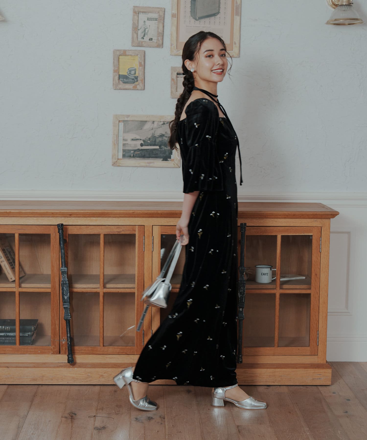 オケージョンドレス/結婚式】velour bell sleeve dress | Kastane