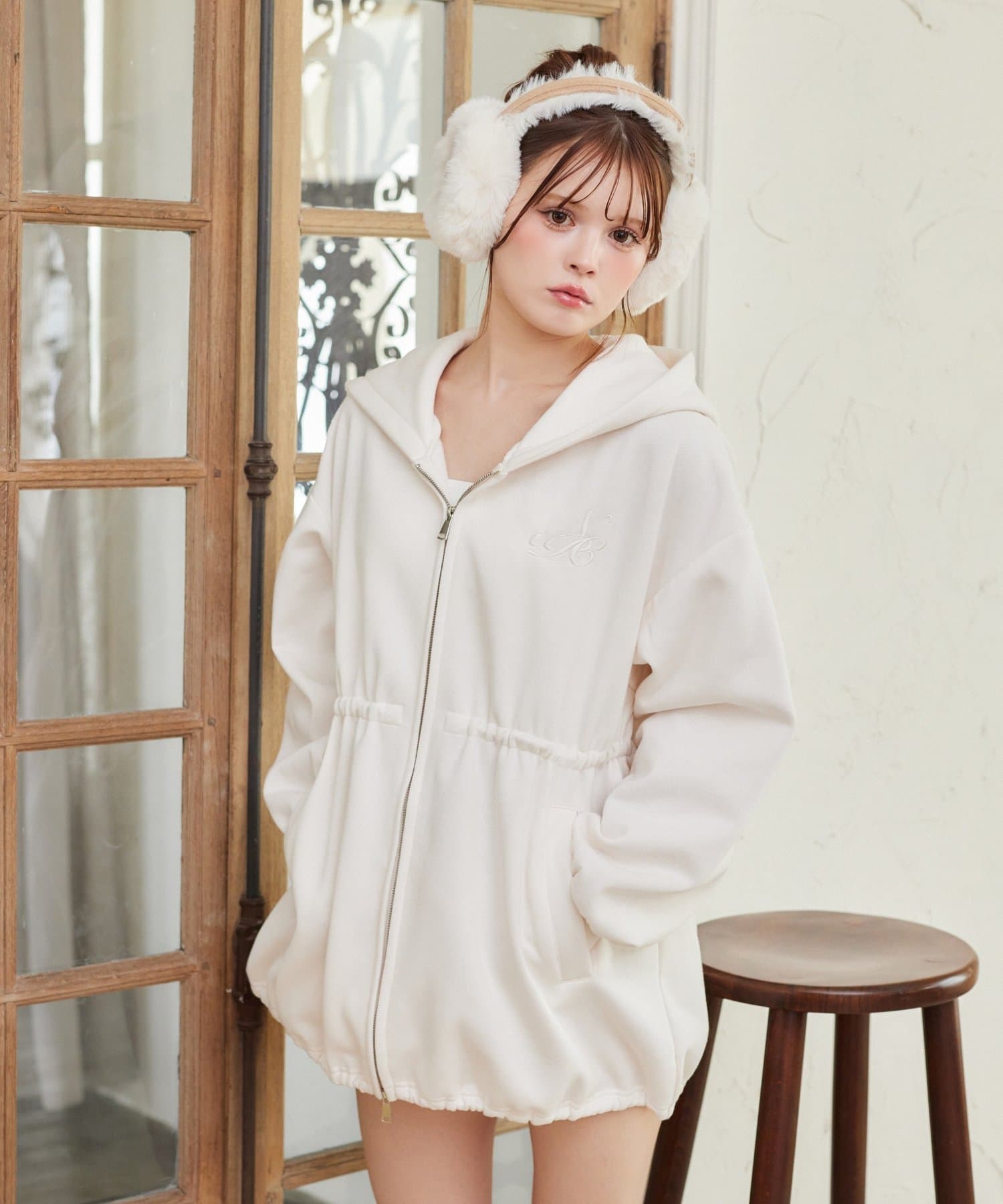 ロゴ刺繍入り裏起毛ビッグパーカー | one after another NICE CLAUP