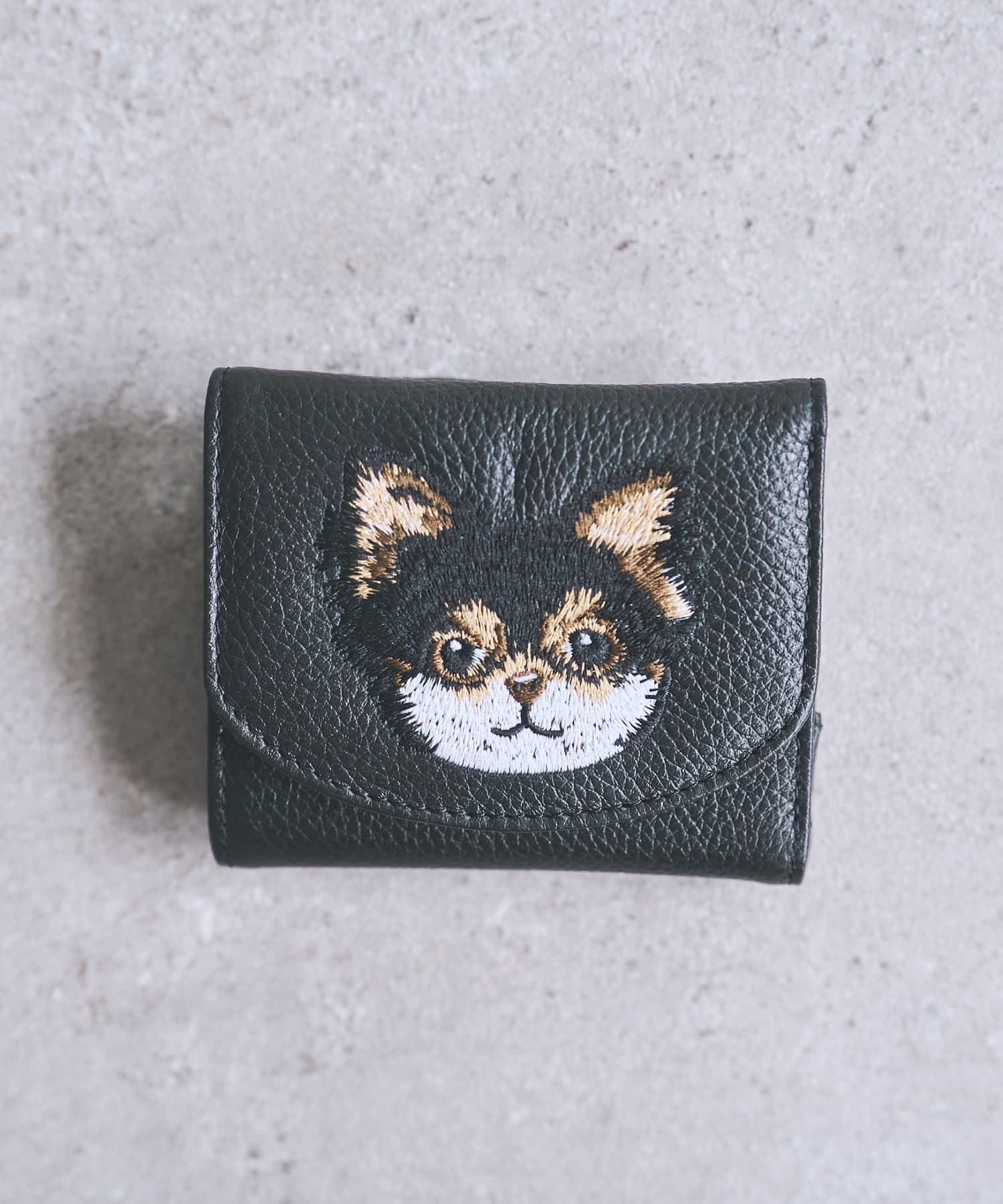 本革》Dog刺繍ウォレット | BEARDSLEY(ビアズリー)レディース | PAL