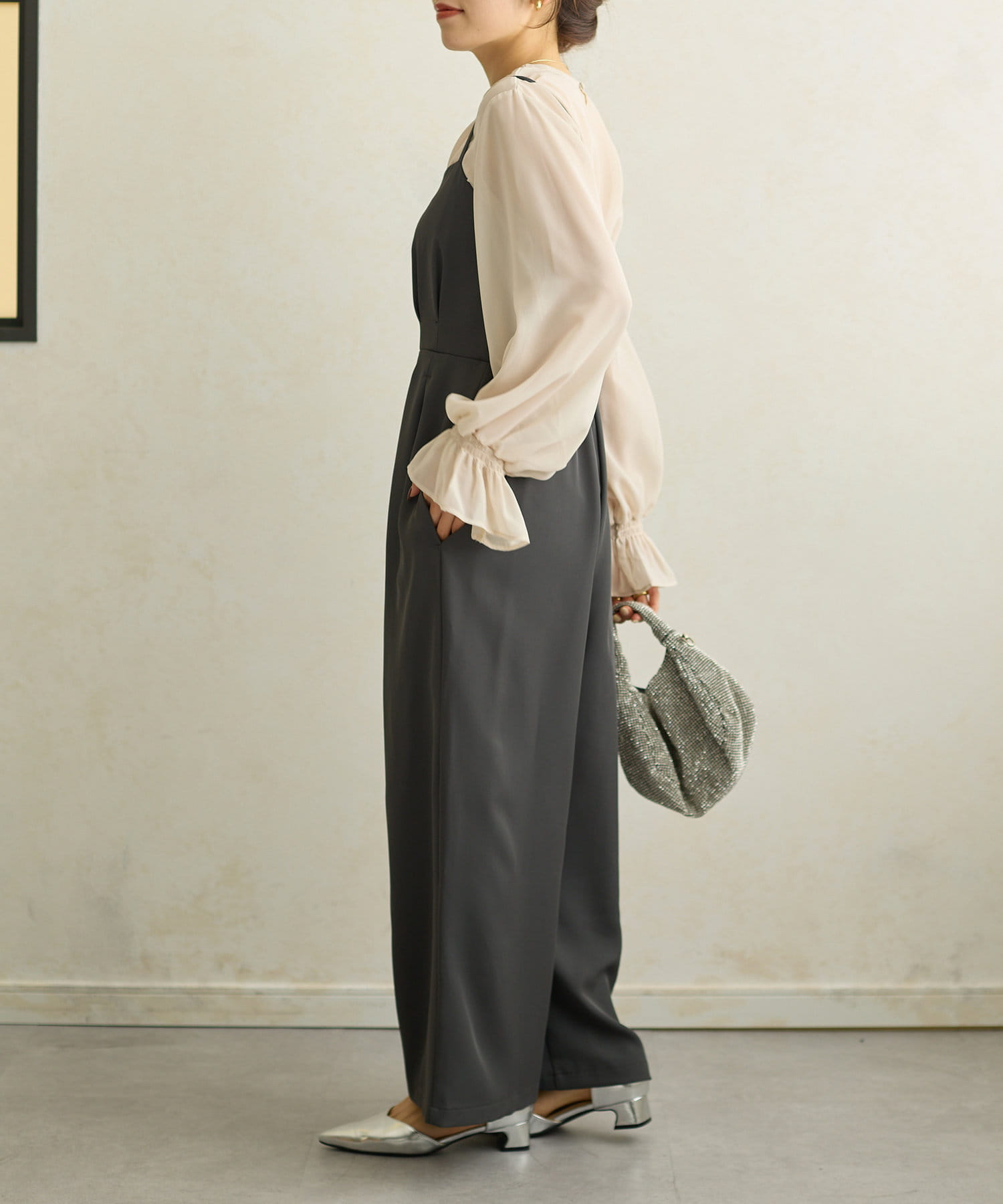 オケージョン】シアーブラウス×タックオールインワン | Thevon