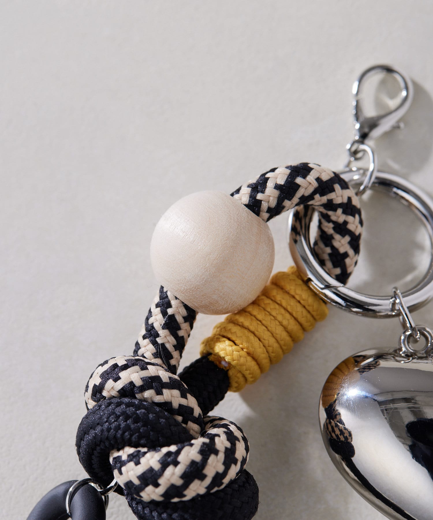 再追加!《uchida企画》ハート付きロープストラップ/バッグチャーム