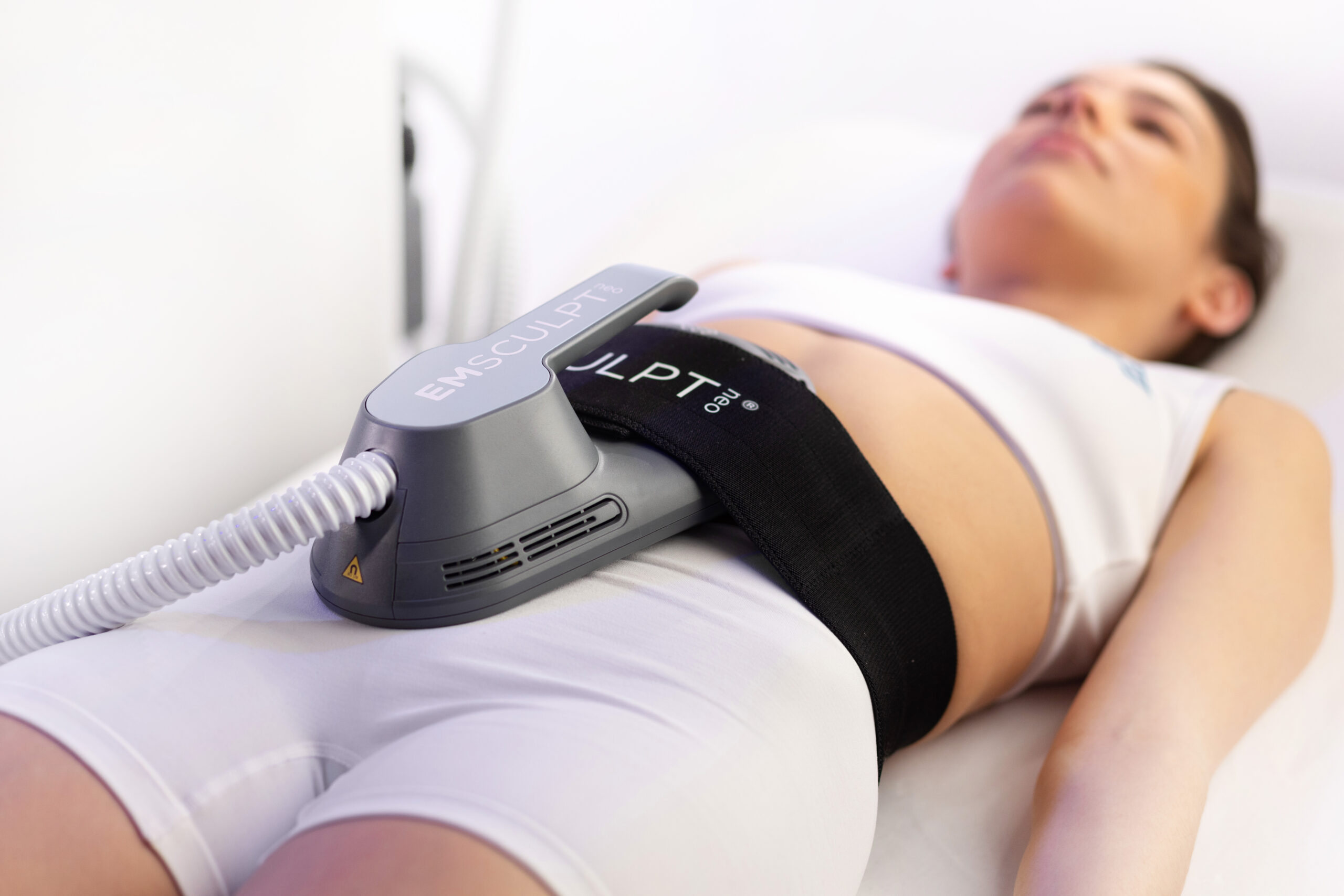 Muscle Recovery with Emsculpt NEO in Tampa, Florida - ColoWell