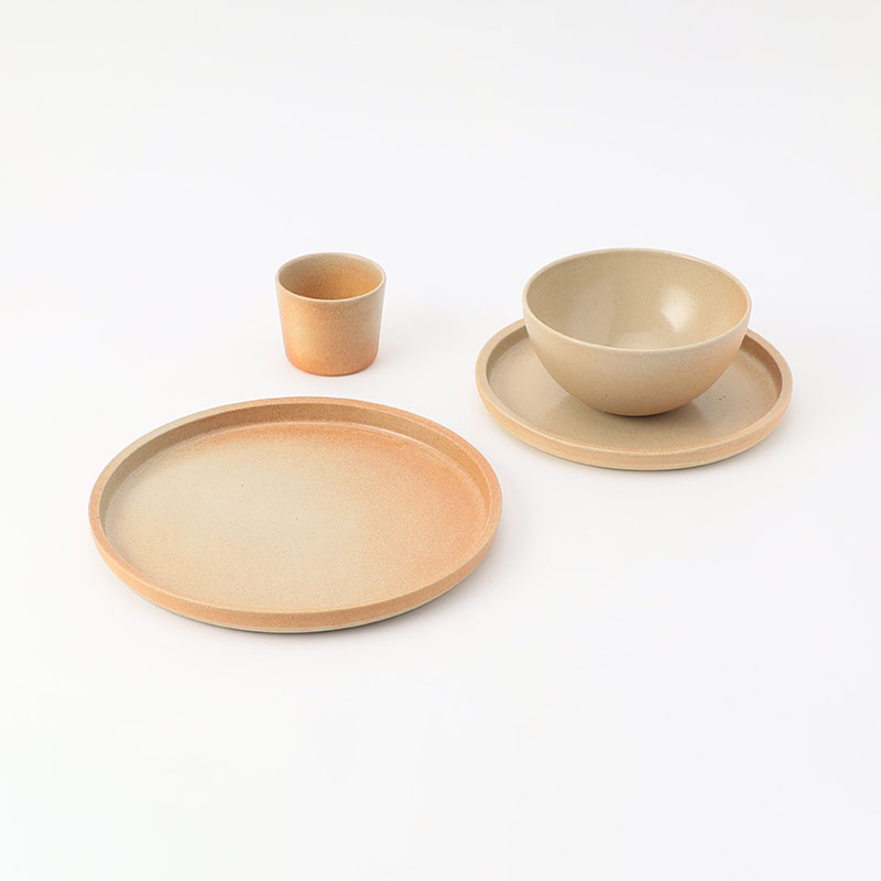 Hissan.pottery-R（ヒッサンポッタリー）再生陶器 平皿 23CM