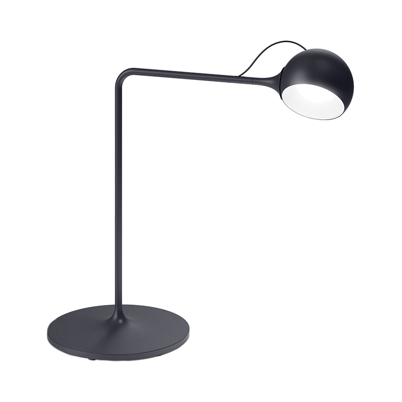 Artemide（アルテミデ）IXA（イクサ）テーブルライト ブルー｜デスク