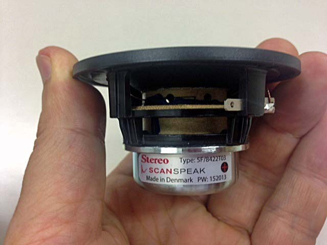 SCANSPEAK 5F/8422T03: オーディオ・ビジュアルの部屋