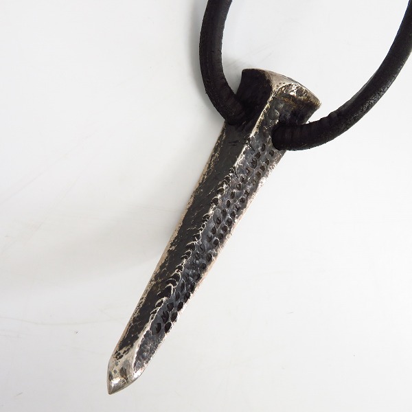 BACKLASH×JUN UEZONO/バックラッシュ×ジュンウエゾノ HORN NECK/ホーン