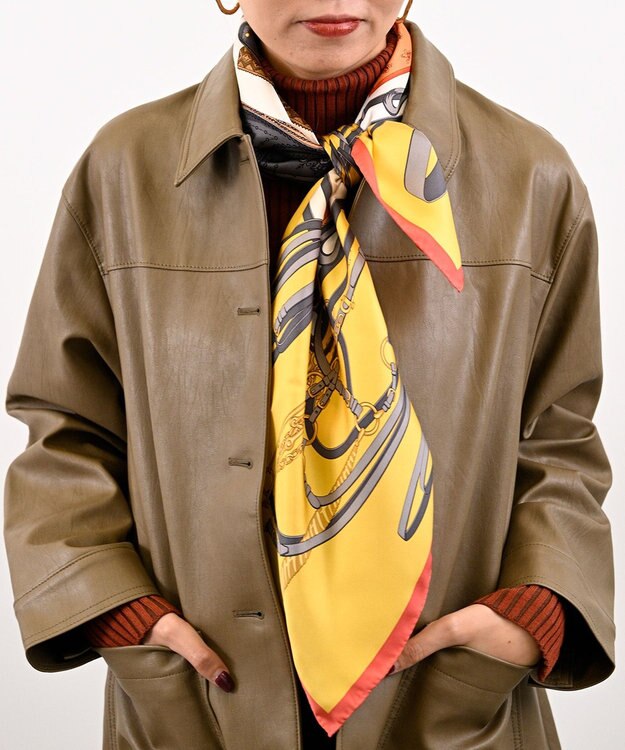 伝統横濱スカーフ】鞍とベルト 大判 シルクスカーフ / Marca