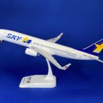 BJQ2028 JALUX企画品 JTA B737-800 JA03RK KARATE JETS 1:130 お