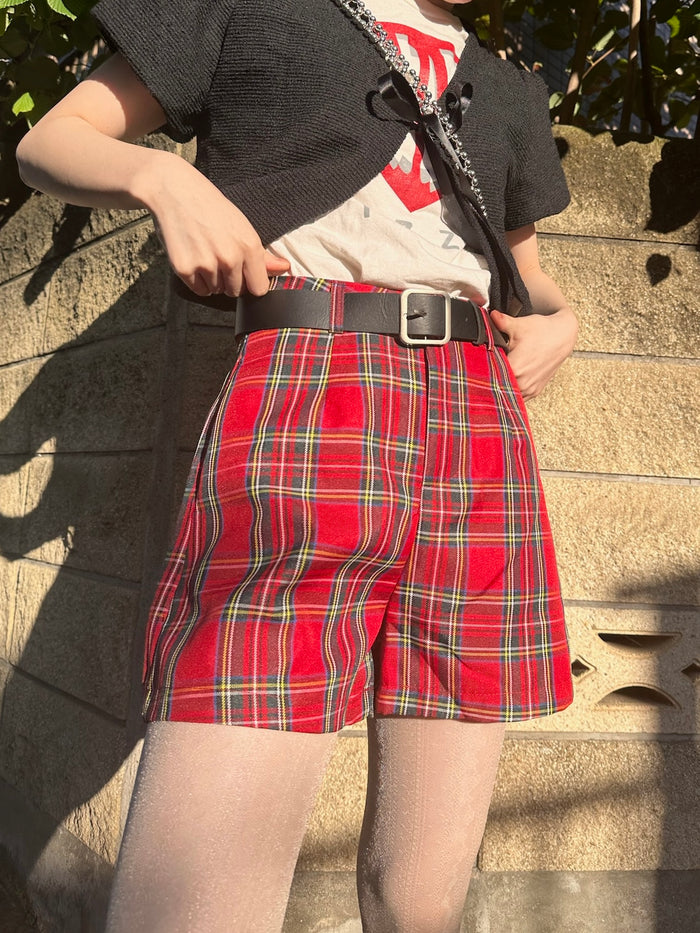 レッドチェックショートパンツ DPA43348 – CRAMMY
