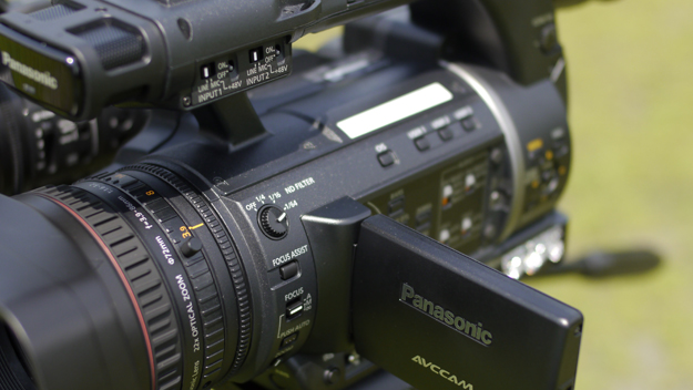 AG-AC160A Panasonic〜ハンドヘルドカメラとしての方向性