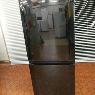 Hisense 2ﾄﾞｱ冷蔵庫 HR-D15C 2019年製 150L