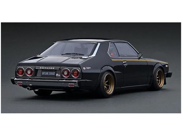 1/18 Nissan Skyline 2000 GT-ES (C210) Black | HLJ.co.jp