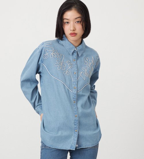 SOMETHING コード刺繍デニムシャツ|SOMETHING|サムシング