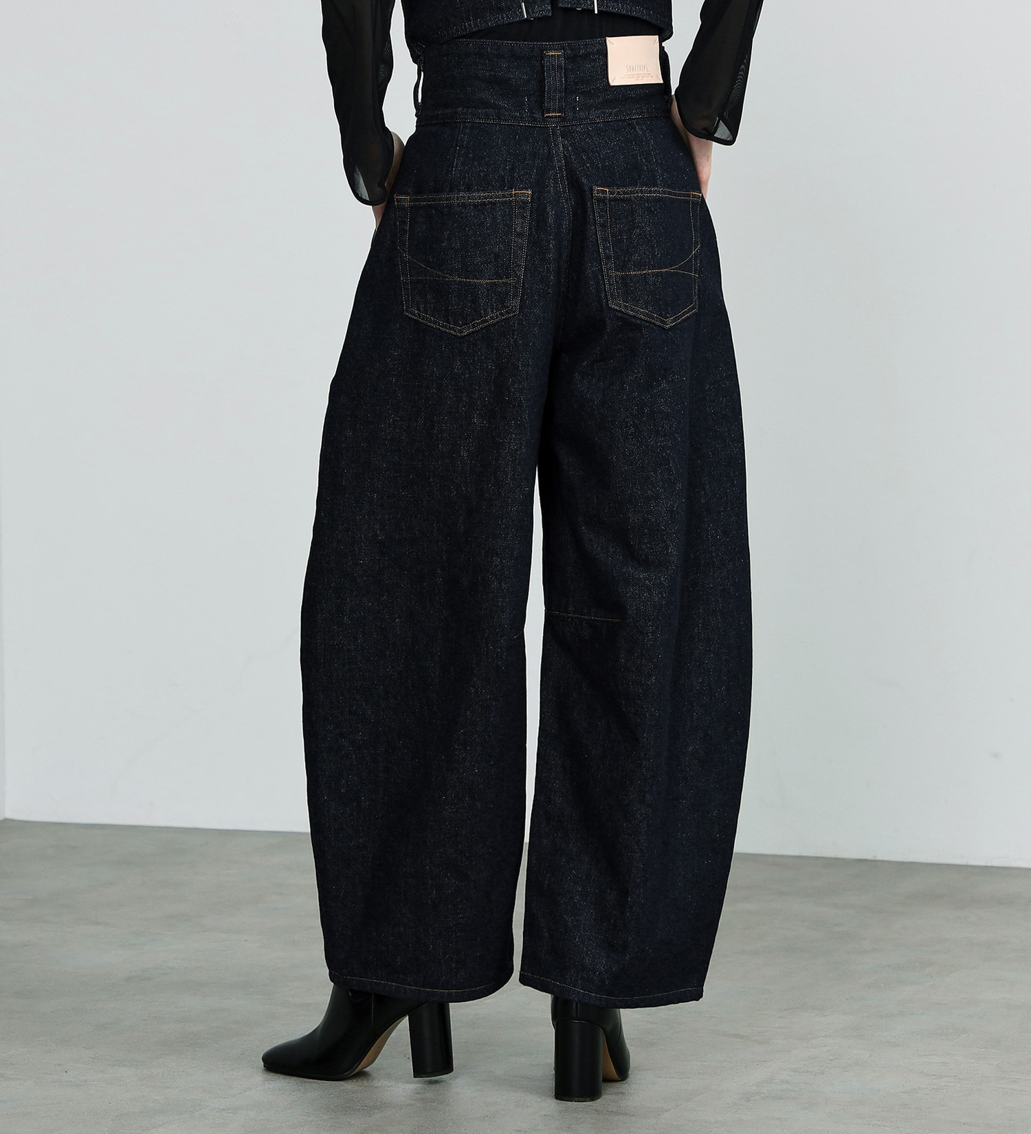 atelier SOMETHING TLEB BALLOON DENIM PANTS/カーブデニムパンツ