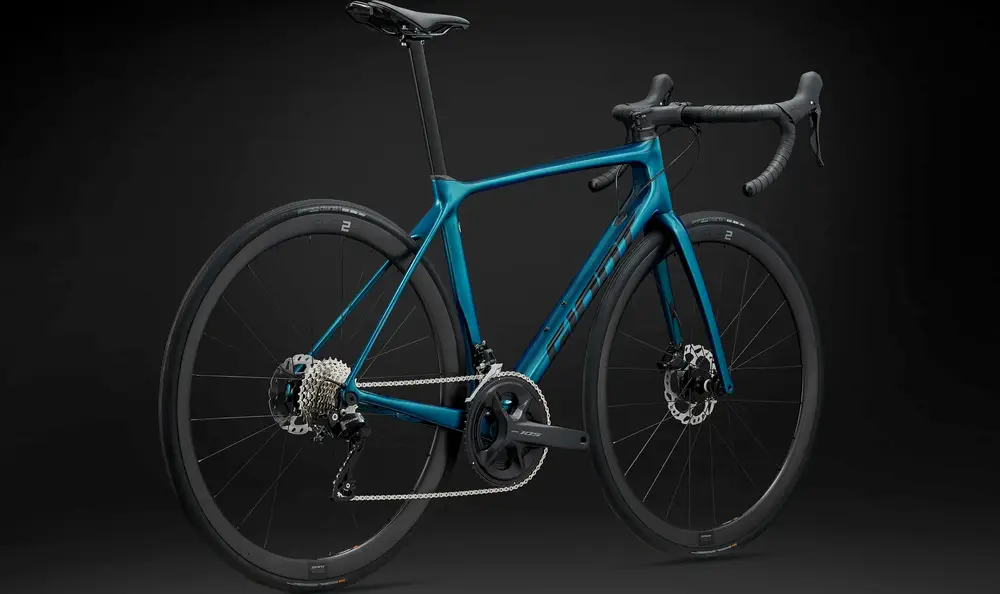 2024 Giant TCR Advanced Pro Disc 2 – Specs, Comparisons, Reviews